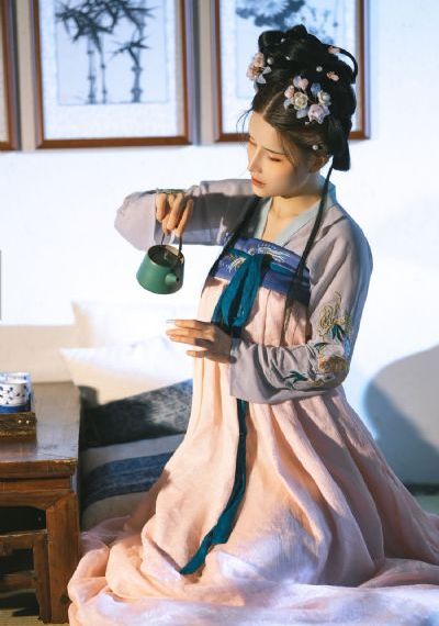 一本大道v伊人久久综合_在线手机观看